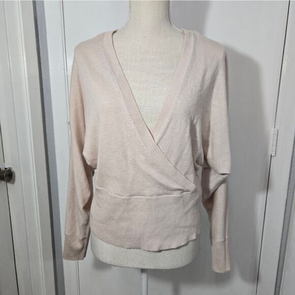 Marciano crossover blush pink blouse size Large - Picture 4 of 10